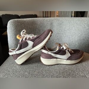 Nike Waffle Debut Vintage